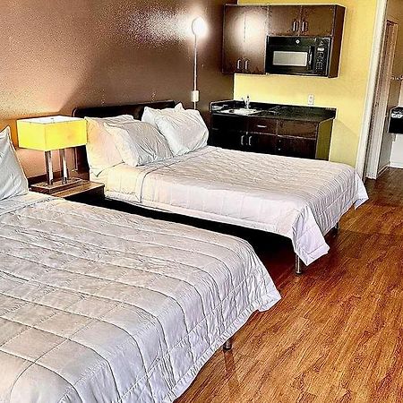 Travelodge By Wyndham Baton Rouge East Værelse billede